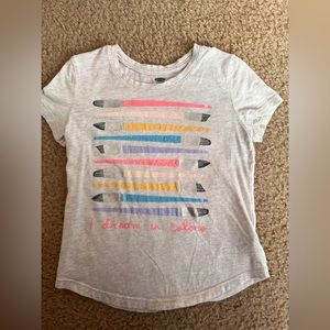 Old Navy Girls graphic T size 6/7